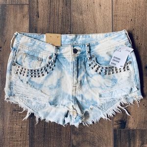 BRAND NEW H&M shorts
